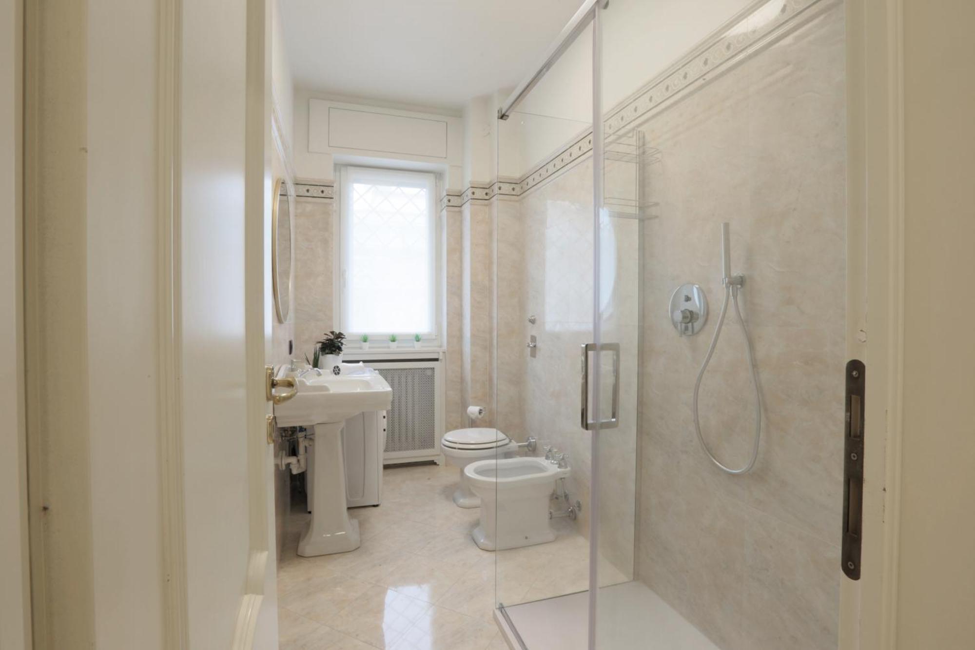 New Modern Flat 10 Minutes Walk From Central Station Milánó Kültér fotó