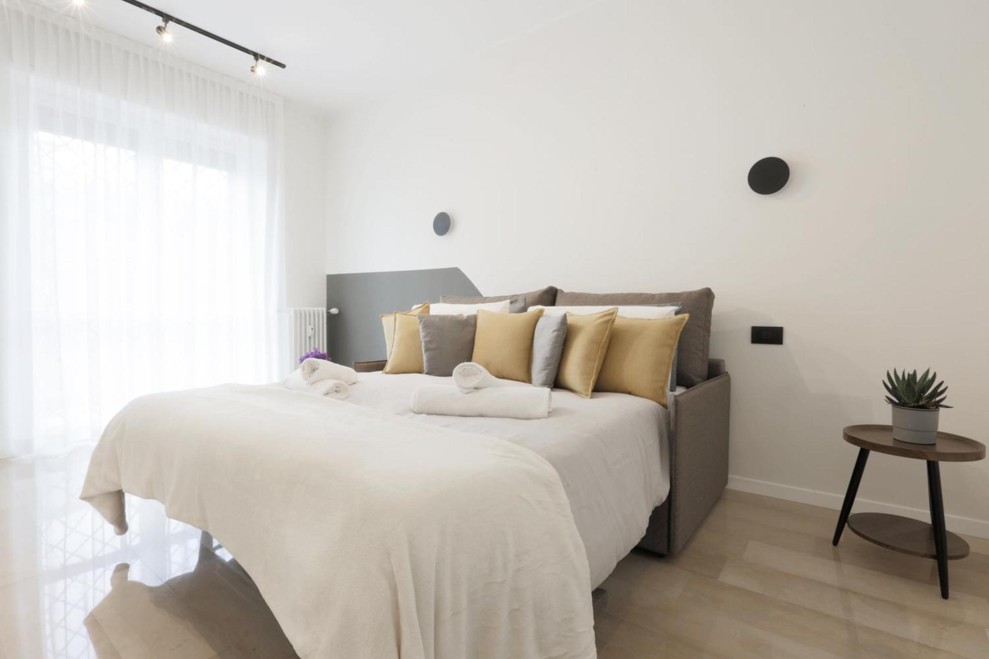 New Modern Flat 10 Minutes Walk From Central Station Milánó Kültér fotó